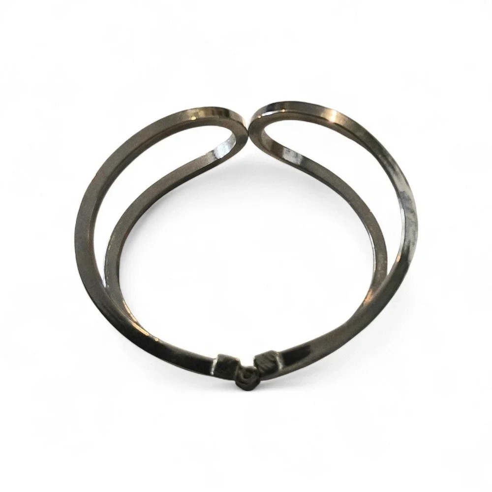 Modern Sculptural Hinged Cuff Bracelet Minimalist Silver - Picture 3 of 8